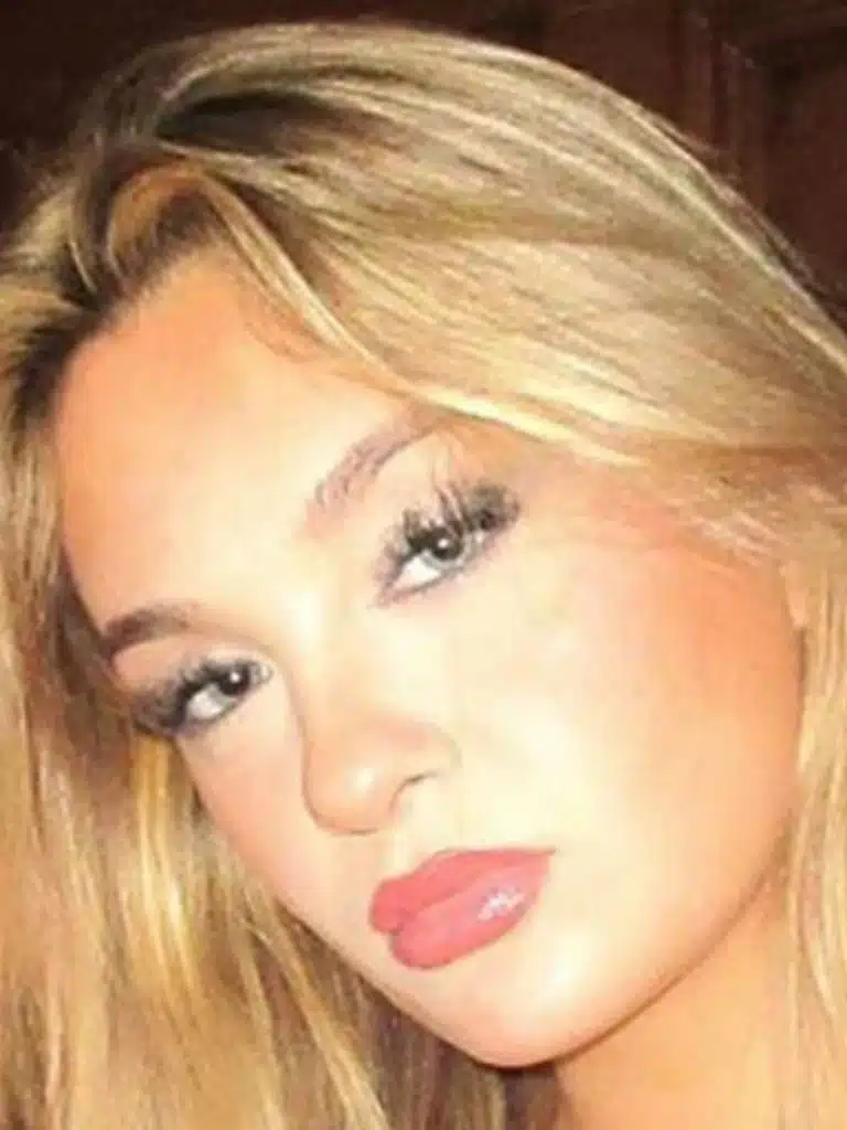 Claudia Conway Biography: Wiki, Age, Career, Height, Weight, Boyfriend, Net Worth & More